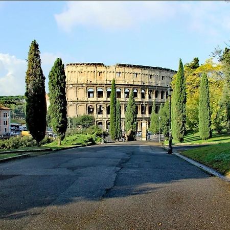 Tolli Colosseo Apartment Rome Exterior photo