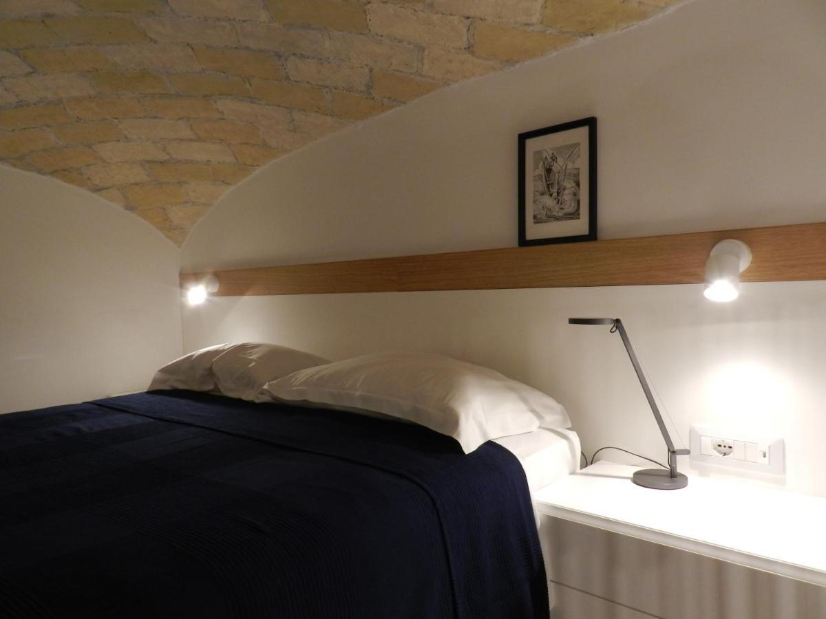Tolli Colosseo Apartment Rome Exterior photo