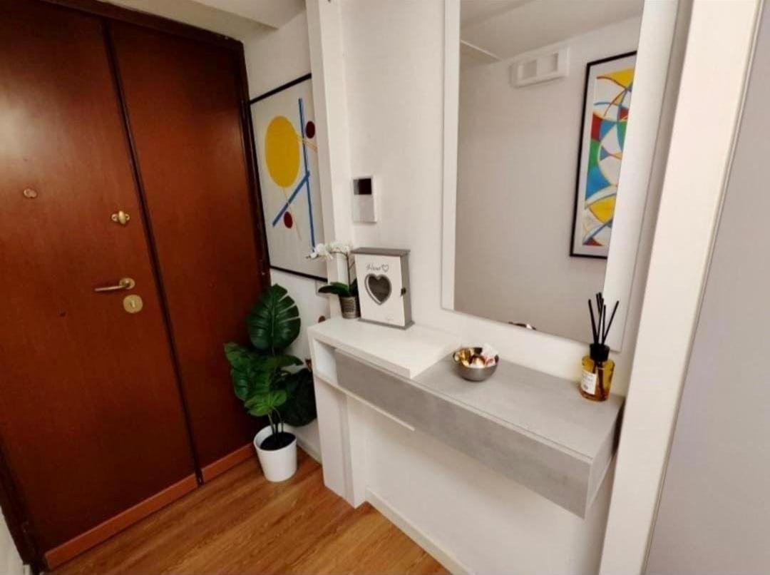 Tolli Colosseo Apartment Rome Exterior photo